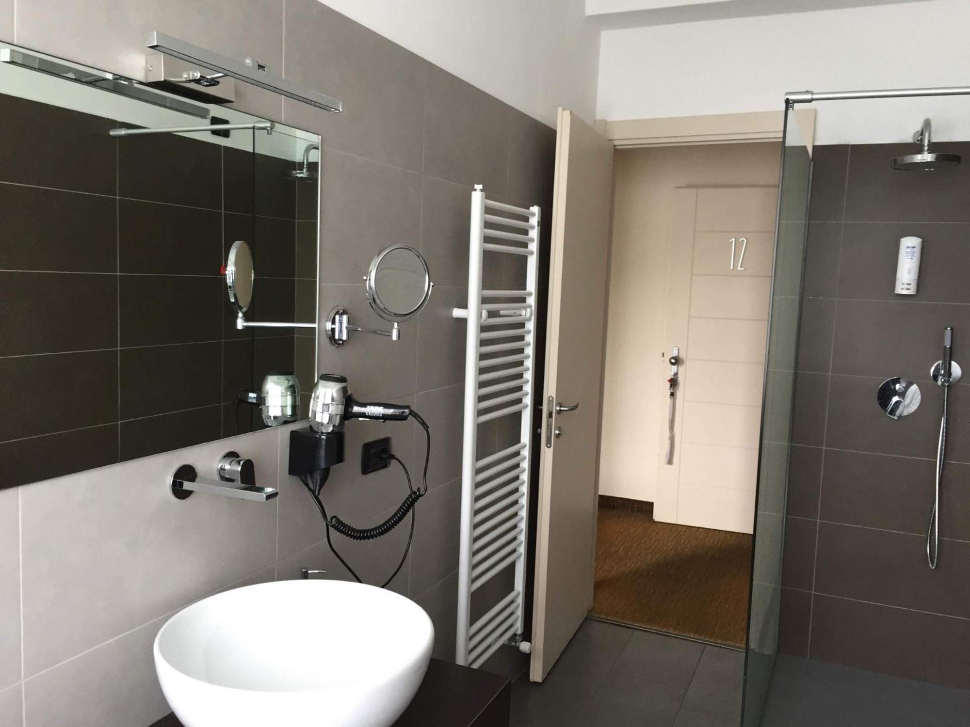 Hotel Lido Ranco Cameră foto